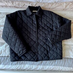 MODREF Black Quilted Boxy Jacket Size SMALL